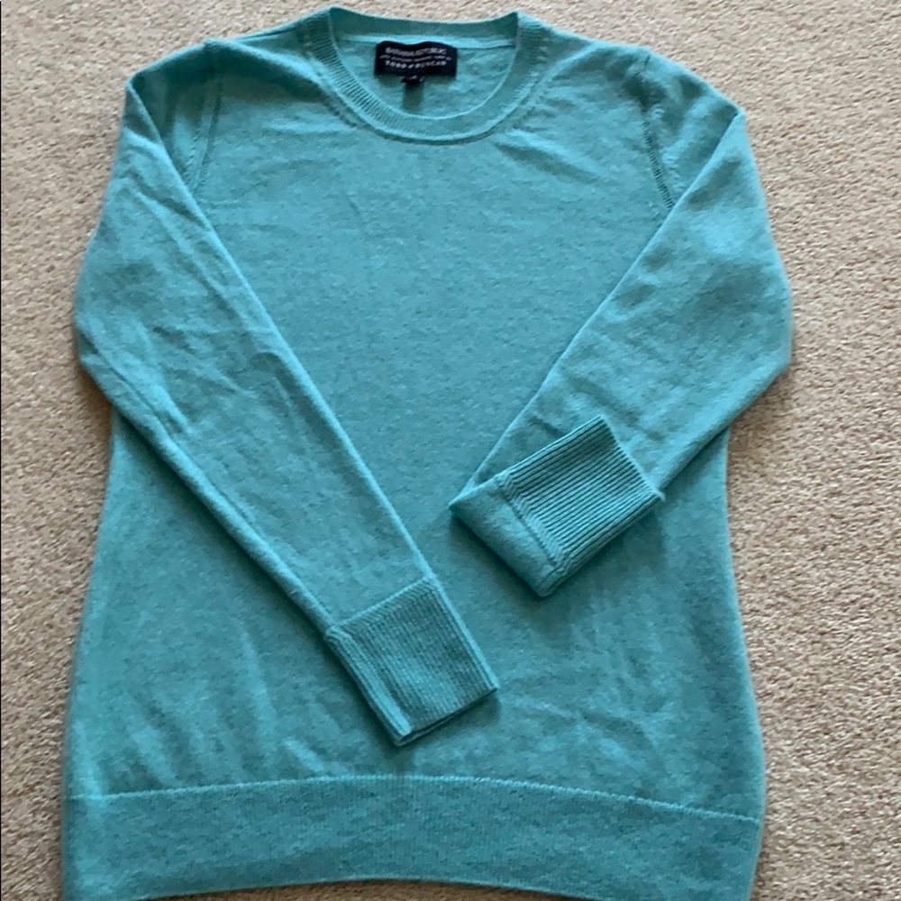 Banana Republic cashmere sweater